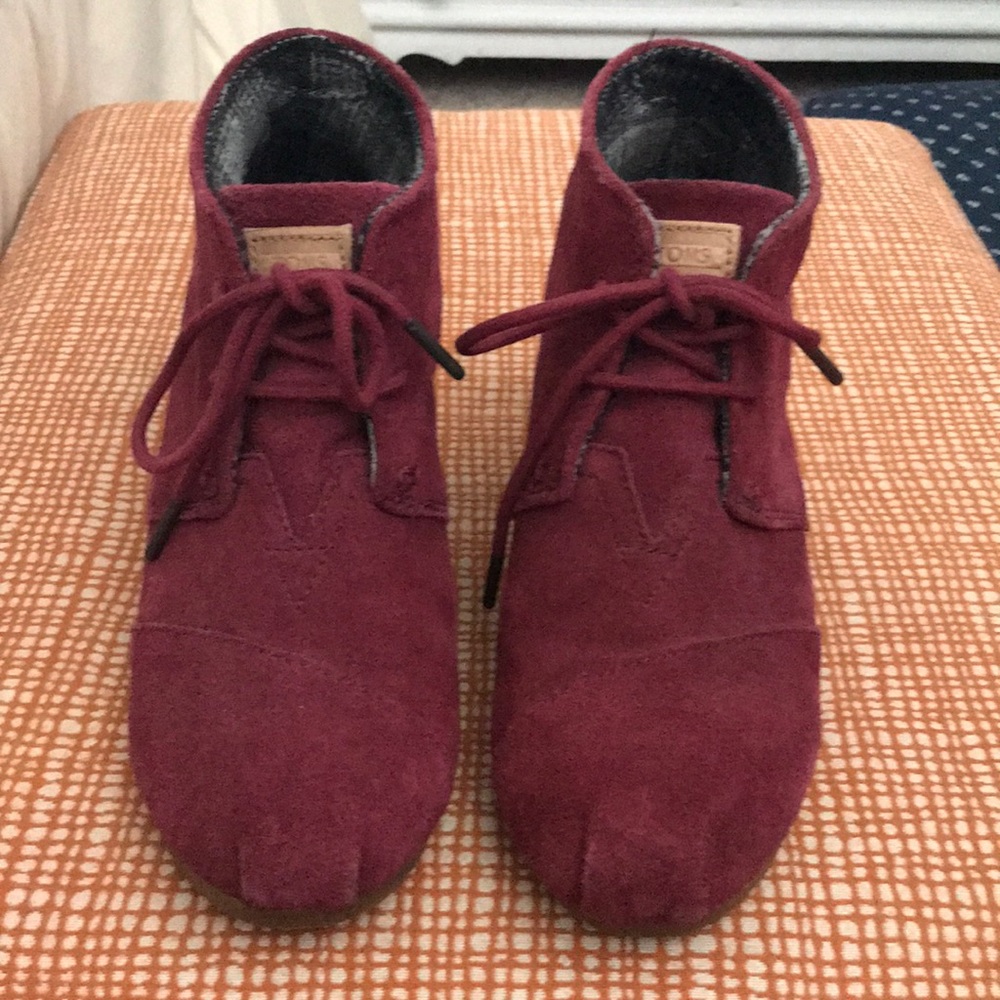 TOMS